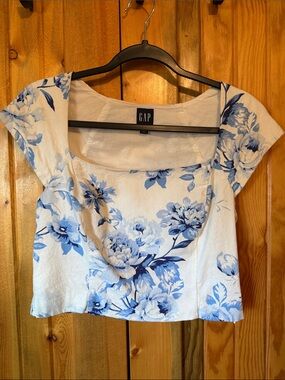 GAP Linen Blend Floral Cap Sleeve Crop Top